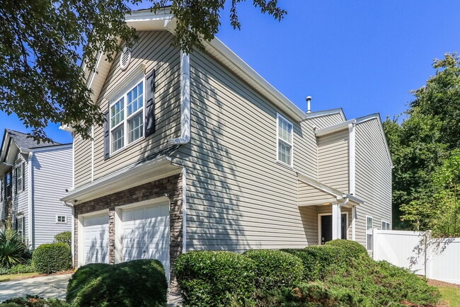 Building Photo - 168 Ilex Dr