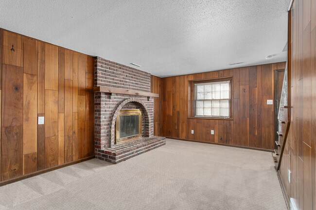 Foto del edificio - 3843 S Canterbury Pl