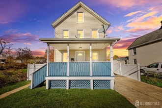Building Photo - 29 Levinson Ave
