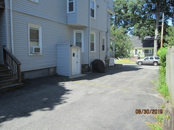 Building Photo - 53 Pearl St