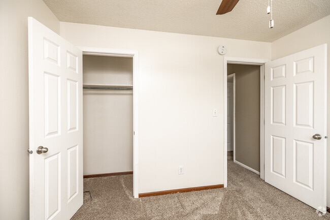 2BR, 1BA - 675 SF - Second Bedroom - Adventureland Village Apartments