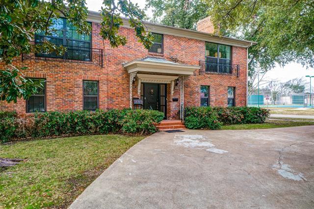 Foto principal - 4437 University Blvd