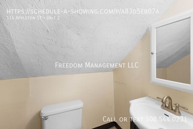 Foto del edificio - 114 Appleton St