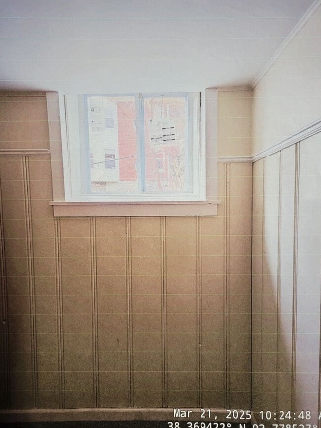 Foto del edificio - 621 Benton Blvd