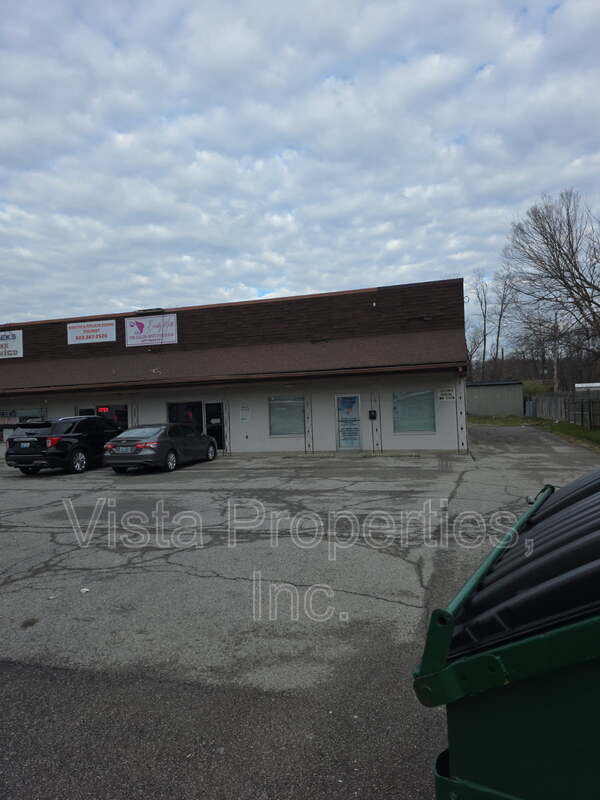 Building Photo - 7292 Manslick Rd