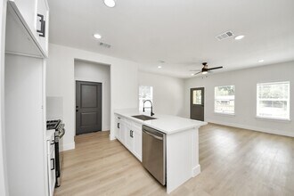 Building Photo - 1314 W Willis St