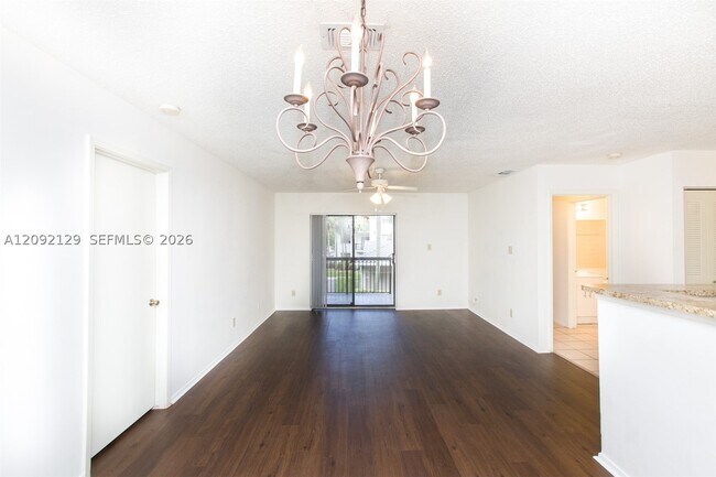 Foto del edificio - 11277 W Atlantic Blvd