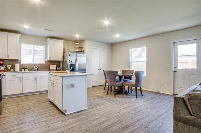 Building Photo - 4620 Greyberry Dr