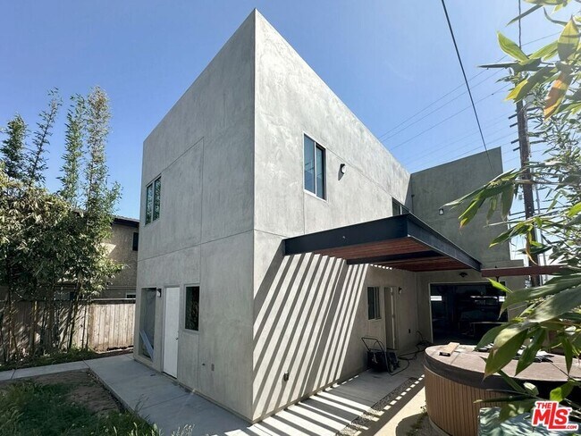 Foto del edificio - 1842 9th St