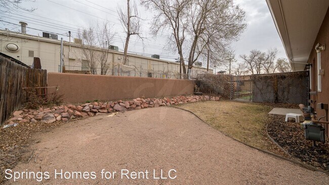 Building Photo - 2 br, 2 bath House - 1920 Armstrong Avenue