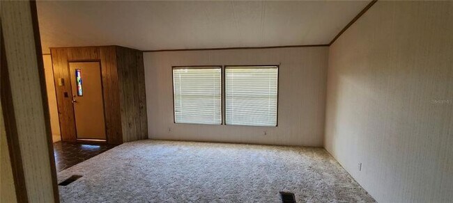 Foto del edificio - 6430 NE 1st Ln