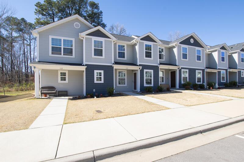 Foto principal - 918 E Green St