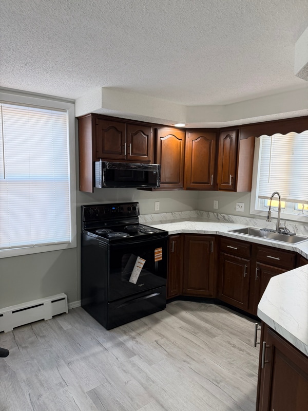 Photo - 222 High St (Sprague, CT)