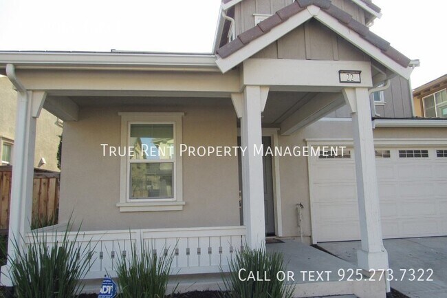 Foto del edificio - Gorgeous 4 Bed, 3 Bath Brentwood Home with...