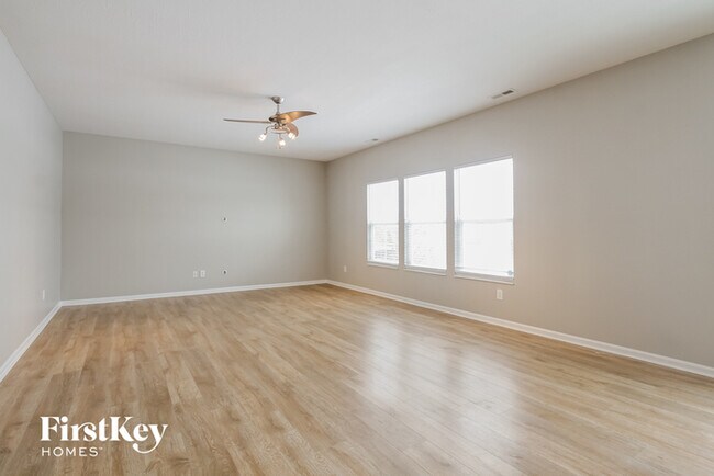 Foto del edificio - 2482 Cabin Hill Rd