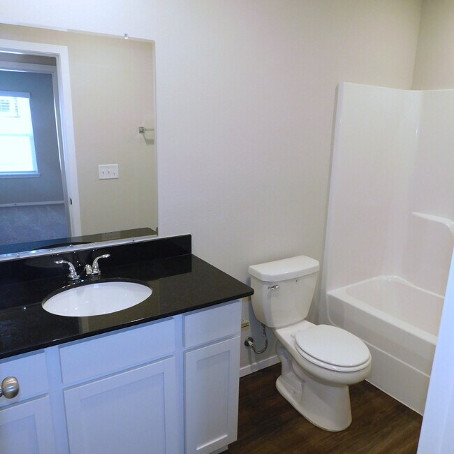 Foto del edificio - Beautiful 3 bedroom home in south Fayetteville!