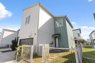 Building Photo - 9818 Mocking Bird Hill Ln