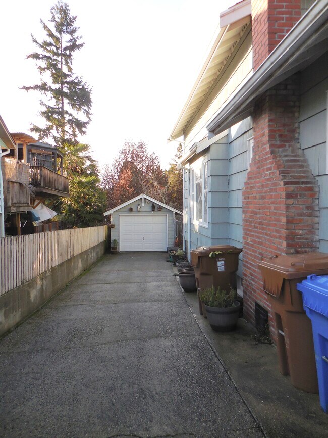 4626 N Mullen St, WA 98407 House Rental in WA