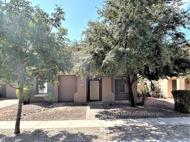 Building Photo - 4477 E Del Rio St