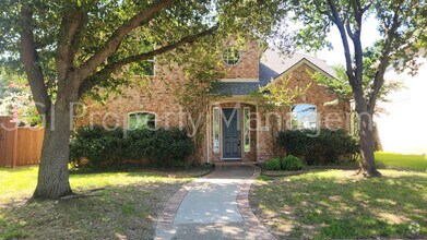 Building Photo - 329 Parkhurst Ln
