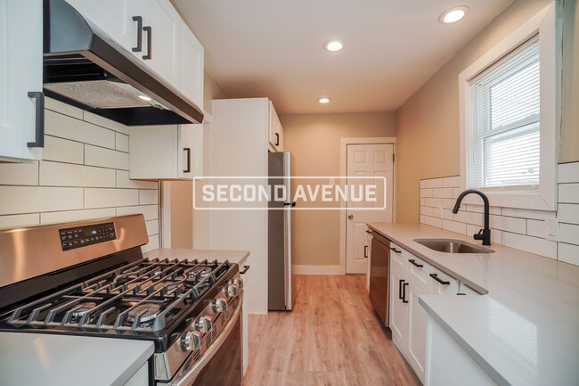 Building Photo - 3507 McWhinney St