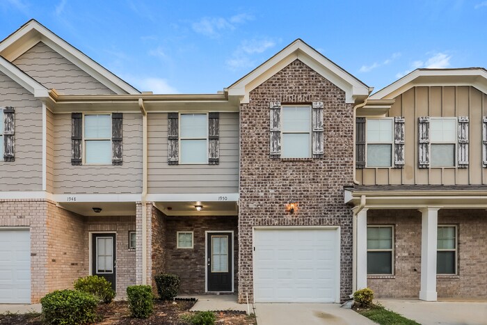 Foto principal - Cozy 3-Bedroom Home in Jonesboro, GA