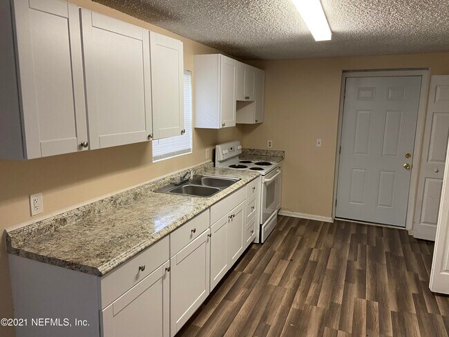 Foto del edificio - 3716 Stuart St