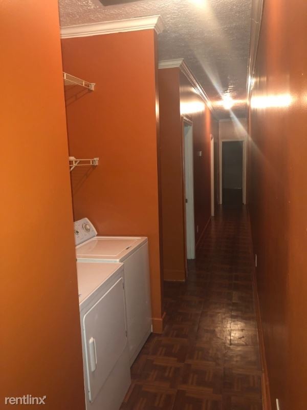 Foto del edificio - 740 Hebert St
