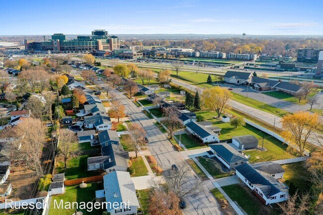 Foto del edificio - 4 br, 2 bath House - 1758 St Agnes Dr