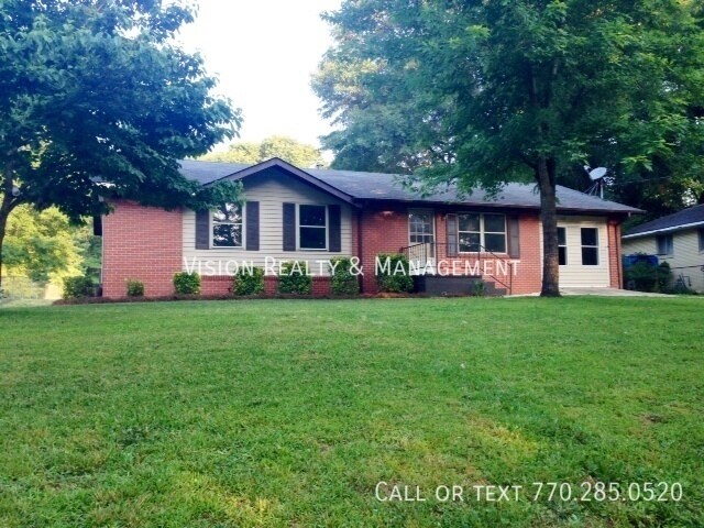 Primary Photo - 352 Rome St