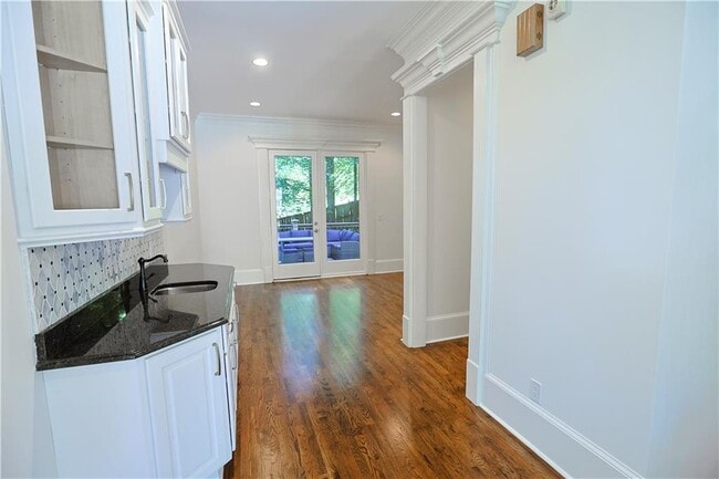 Building Photo - 1296 Lenox Park Blvd NE