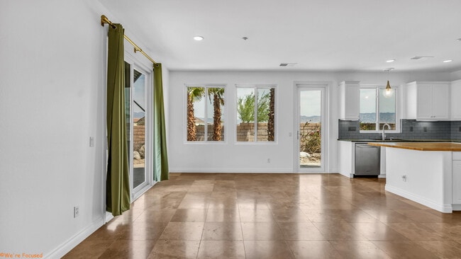 Building Photo - 2574 Windmill Way