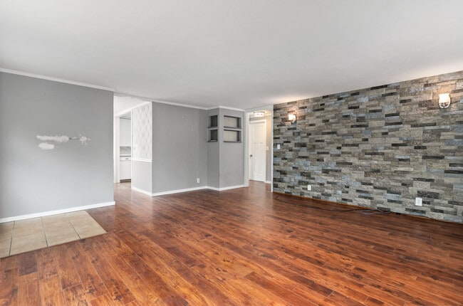 Building Photo - 3311 Gull Harbor Rd NE