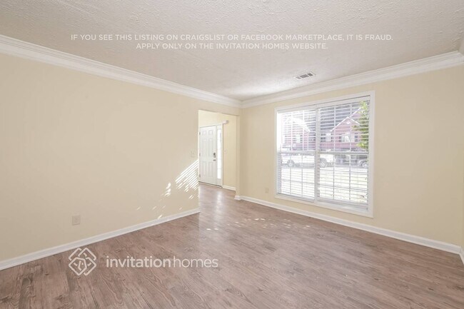 Foto del edificio - 6521 Carriage Ln