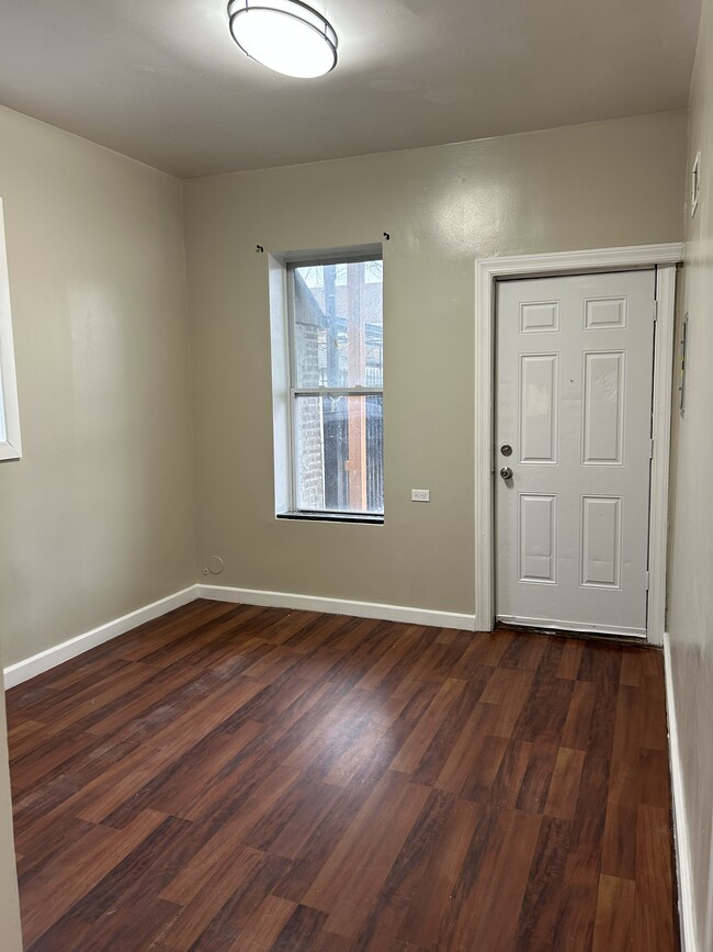 Building Photo - 3242 W 38th Pl