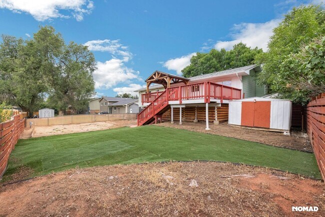 Foto del edificio - Spacious 4BR House in Colorado Springs