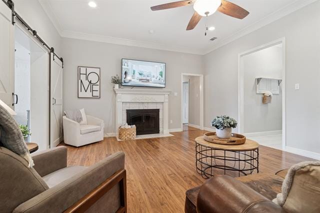 Primary Photo - 16435 Red Oak Cir N
