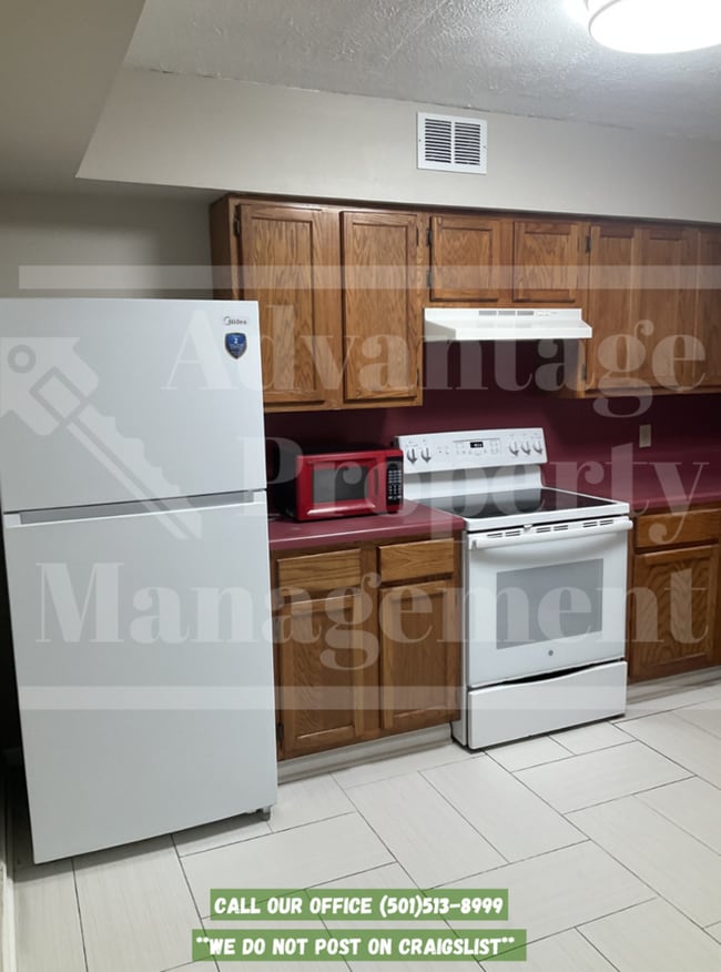 Building Photo - 515 3rd Ave