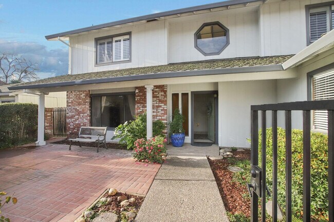 Building Photo - 5205 Verdi Way