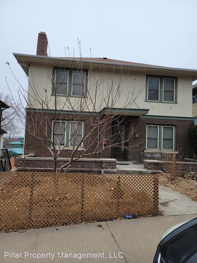 106 Bluff St, Council Bluffs, IA 51503 House Rental in Council Bluffs