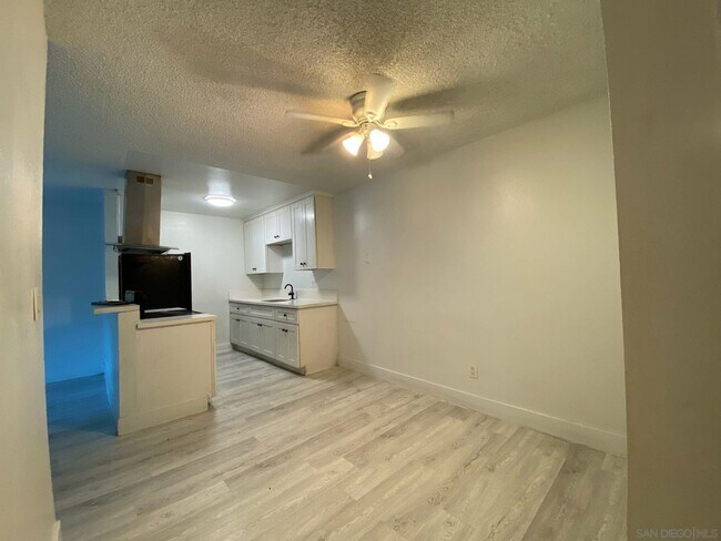 Foto del edificio - 702 R Ave