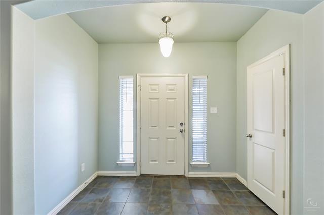 Foto del edificio - 6601 Pine Hills Ln