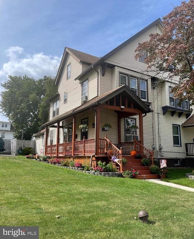 Building Photo - 555 Velde Ave