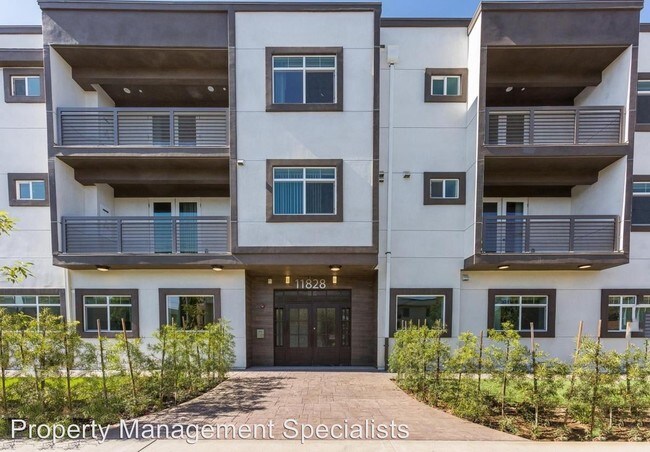 Foto del edificio - 11828 Runnymede St
