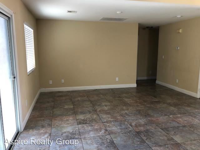 Building Photo - 3 br, 2 bath House - 2913 Fern Crest Avenue