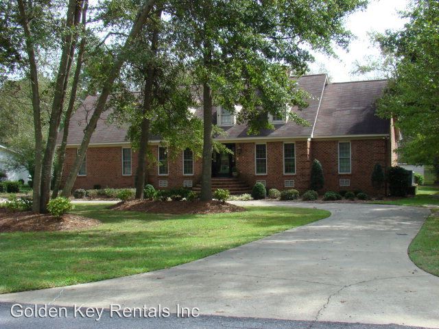 Primary Photo - 410 Walnut Creek Dr