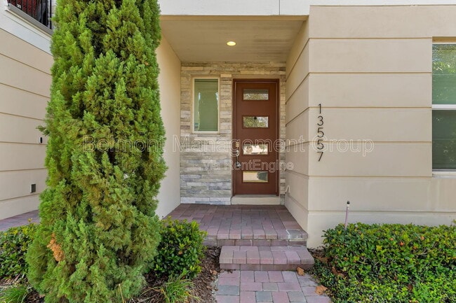 Building Photo - 13557 Larkton Ln