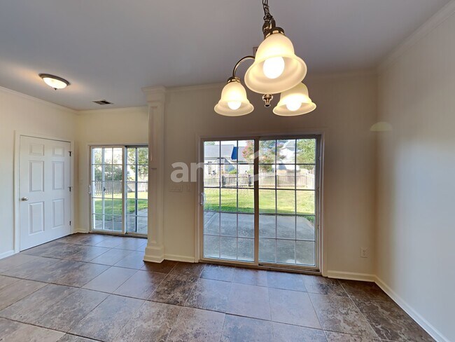 Building Photo - 12825 Beddingfield Dr