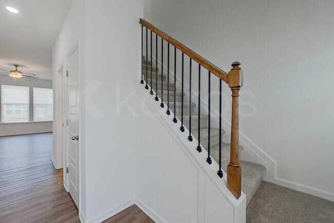 Foto del edificio - 111 English Oak Ln