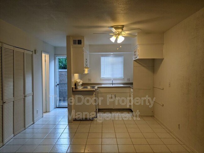 Building Photo - 19876 Inverness Ln